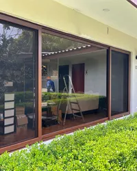 Ventana de aluminio línea europea moderna