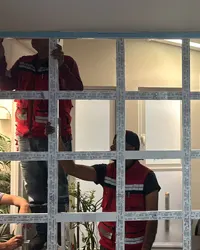 Separación mampara de aluminio para oficinas