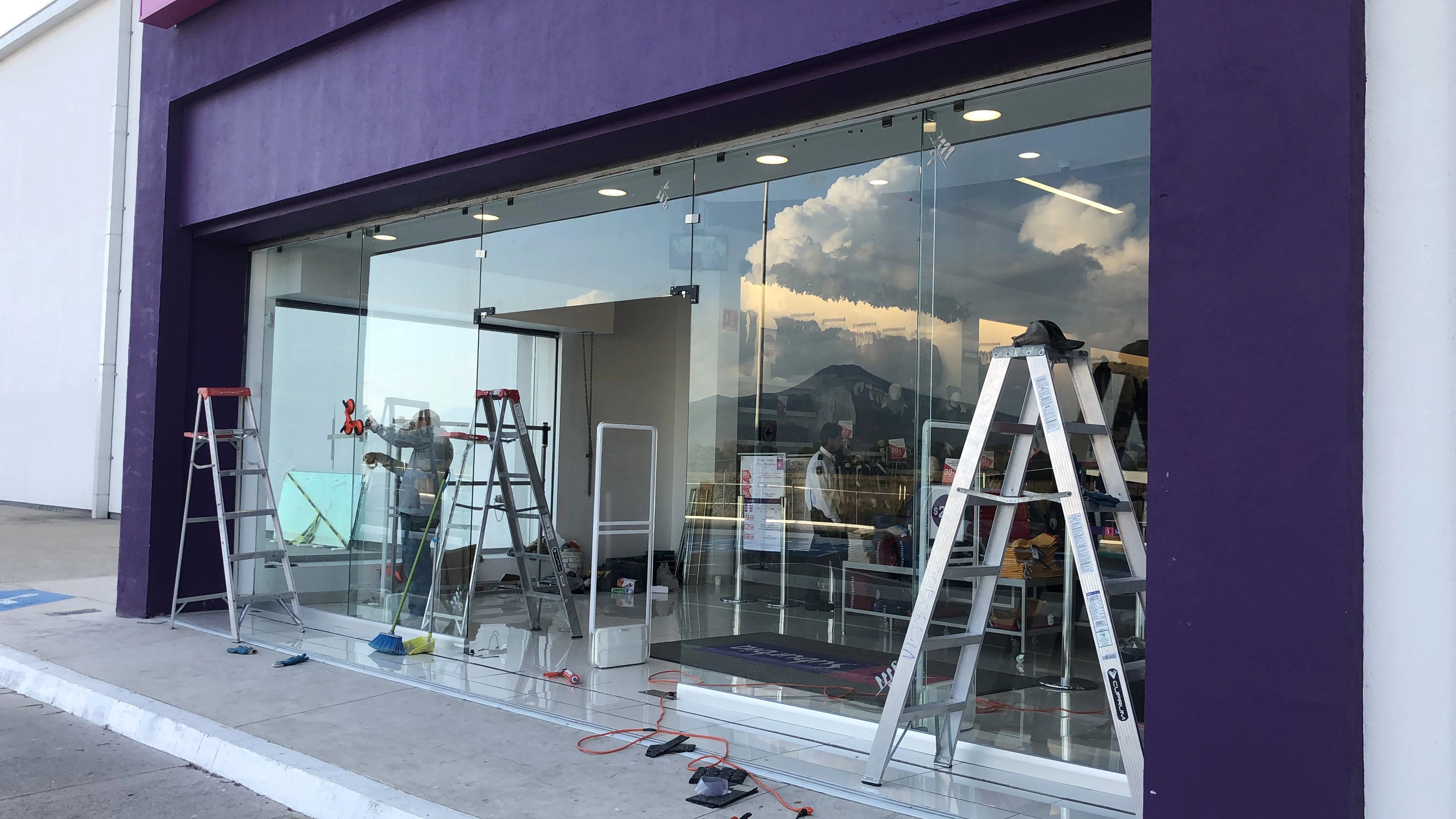 Proyecto de instalación de fachadas integrales