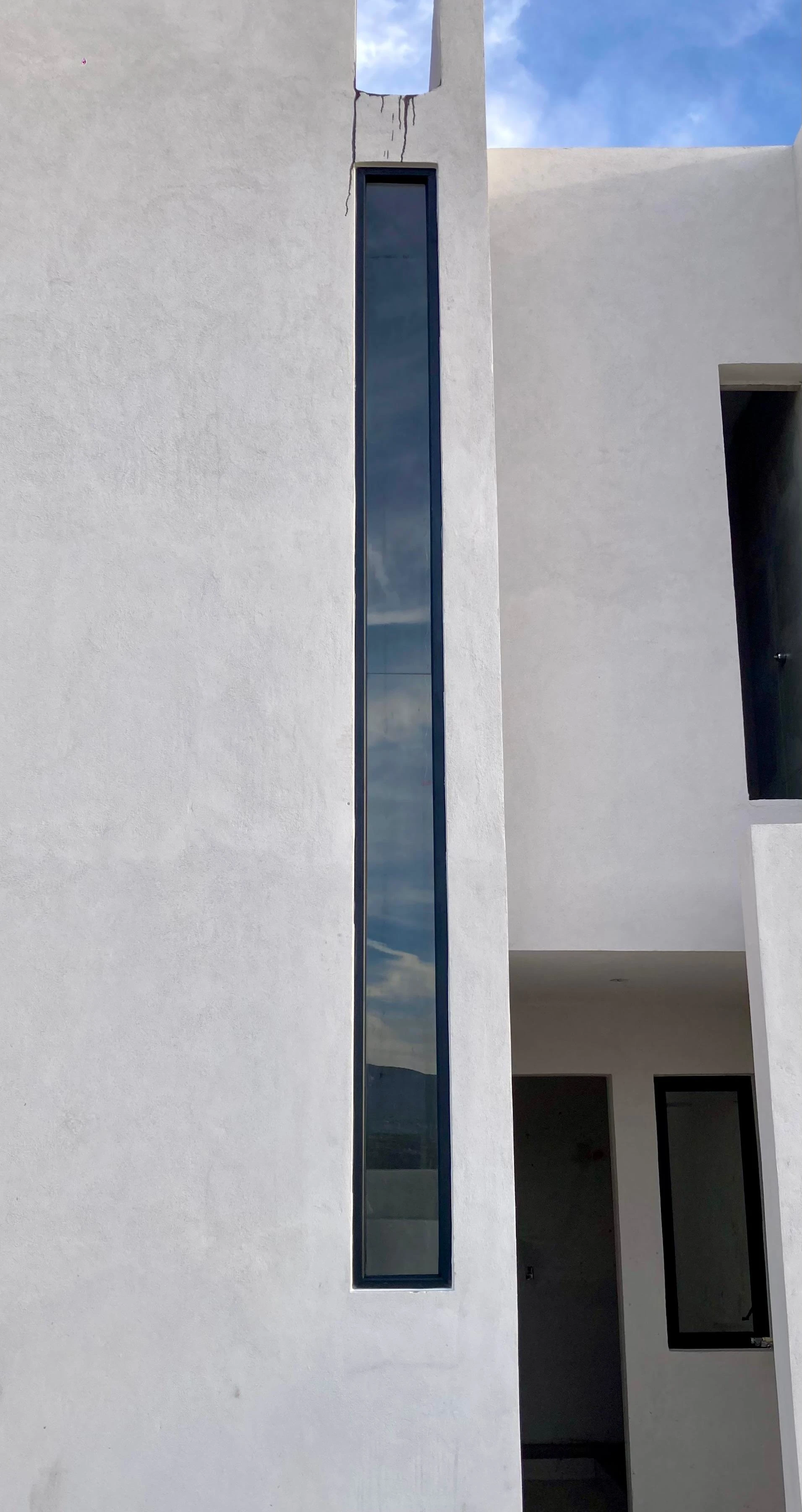 Ventana larga vertical